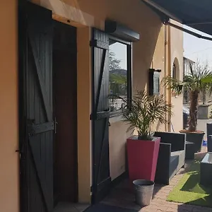 Hotel Des Volcans D'auvergne, Mably